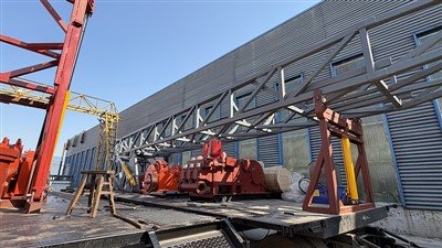 Rimorchio per la perforazione di pozzi
